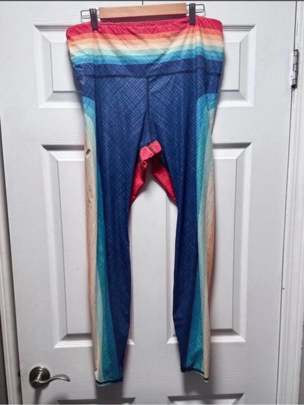 Yoga Democracy multicolored leggings with a unique design - size 3X (18-20)